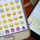 Cara Mengubah Emoji Android Menjadi Emoji iPhone: Panduan Lengkap dan Legal Tanpa Root