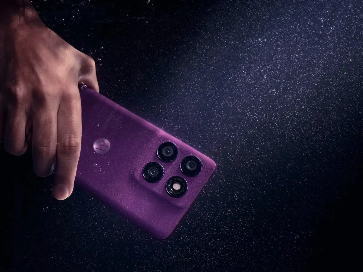 Motorola Edge 60 Pro Resmi Dirilis: Monster Flagship dengan Harga Mid-Range, Siap Guncang Pasar Smartphone 2025!