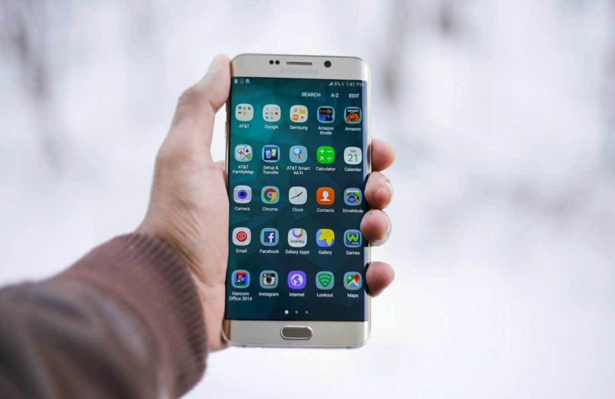 Sideloading di Android dan iPhone: Kebebasan yang Menggoda, Ancaman yang Nyata