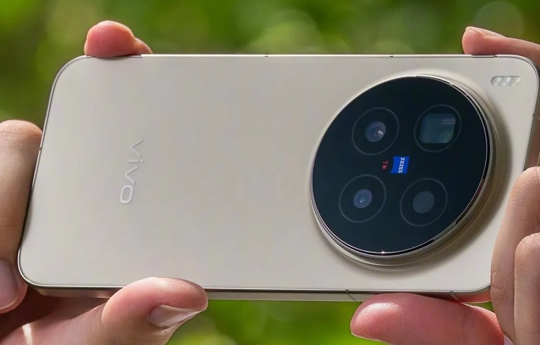 Gila! Vivo X300 Series Pamer Performa Dimensity 9500 dan Kamera Zeiss Super Tajam