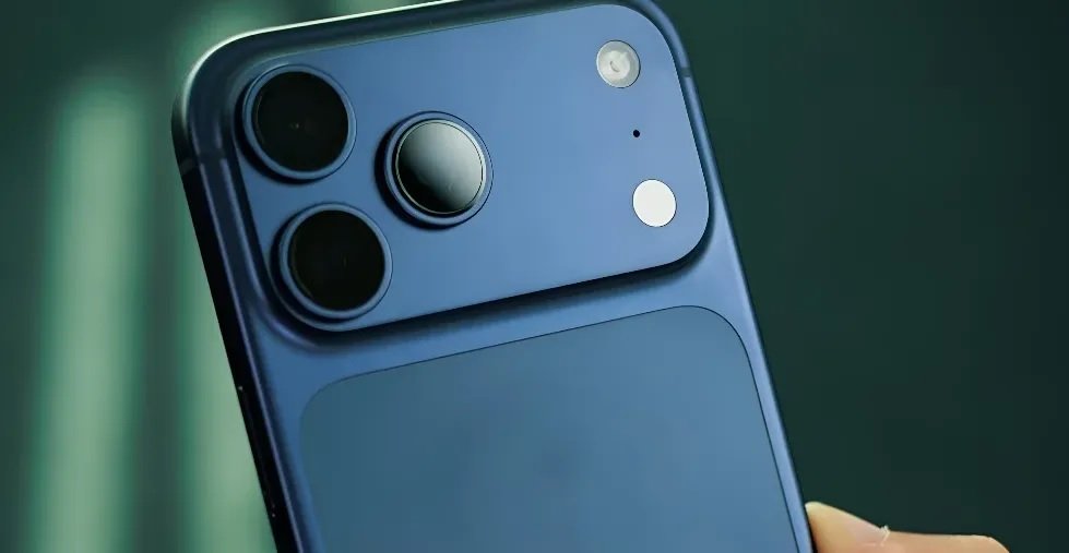 iPhone 18 Siap Melawan Galaxy S26 Ultra dengan Kamera Variable Aperture Super Fleksibel