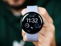 Waspada Traveler! Fitur Keamanan Pixel Watch 4 Mati Saat di Luar Negeri